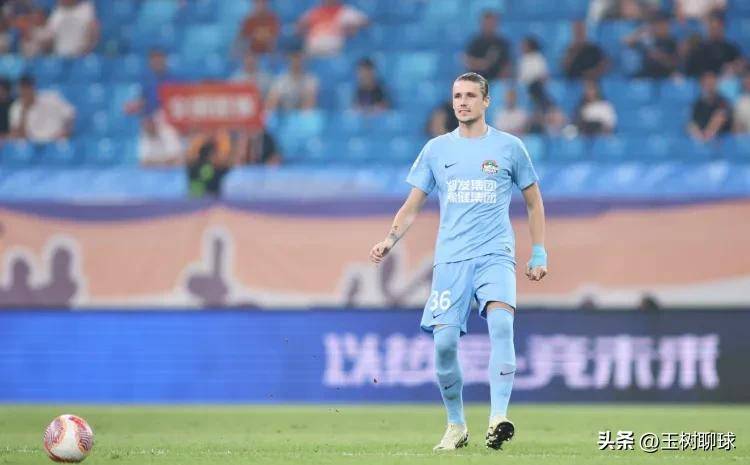 华沙主场胜球，险些保级形势一喜一愁的简单介绍