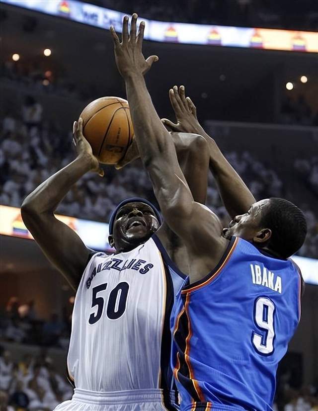 爱游戏登录入口-包含灰熊主场大胜小牛，领先季后赛首轮的词条