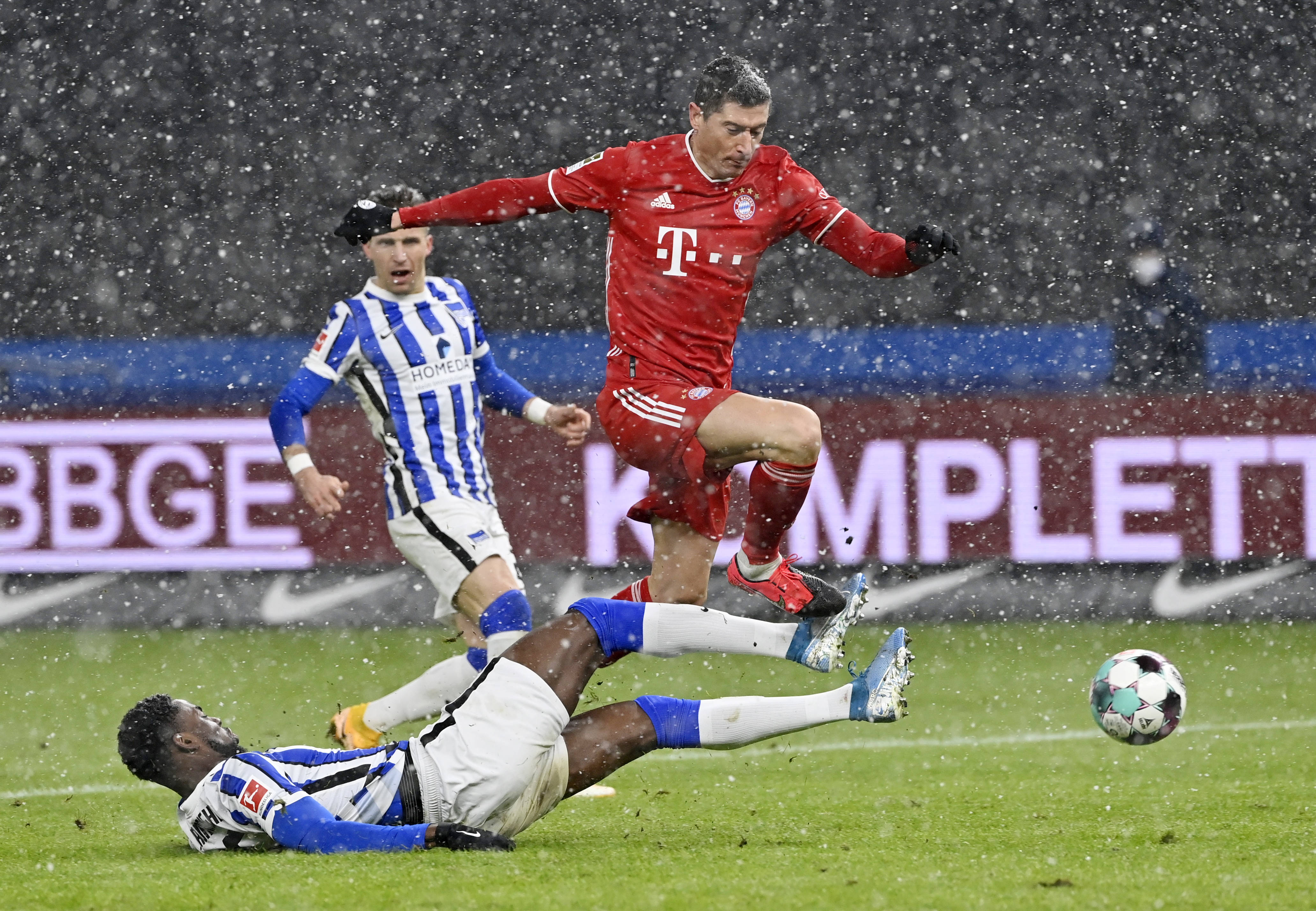 爱游戏官网入口-关于柏林赫塔球员合同到期，未来存疑的信息