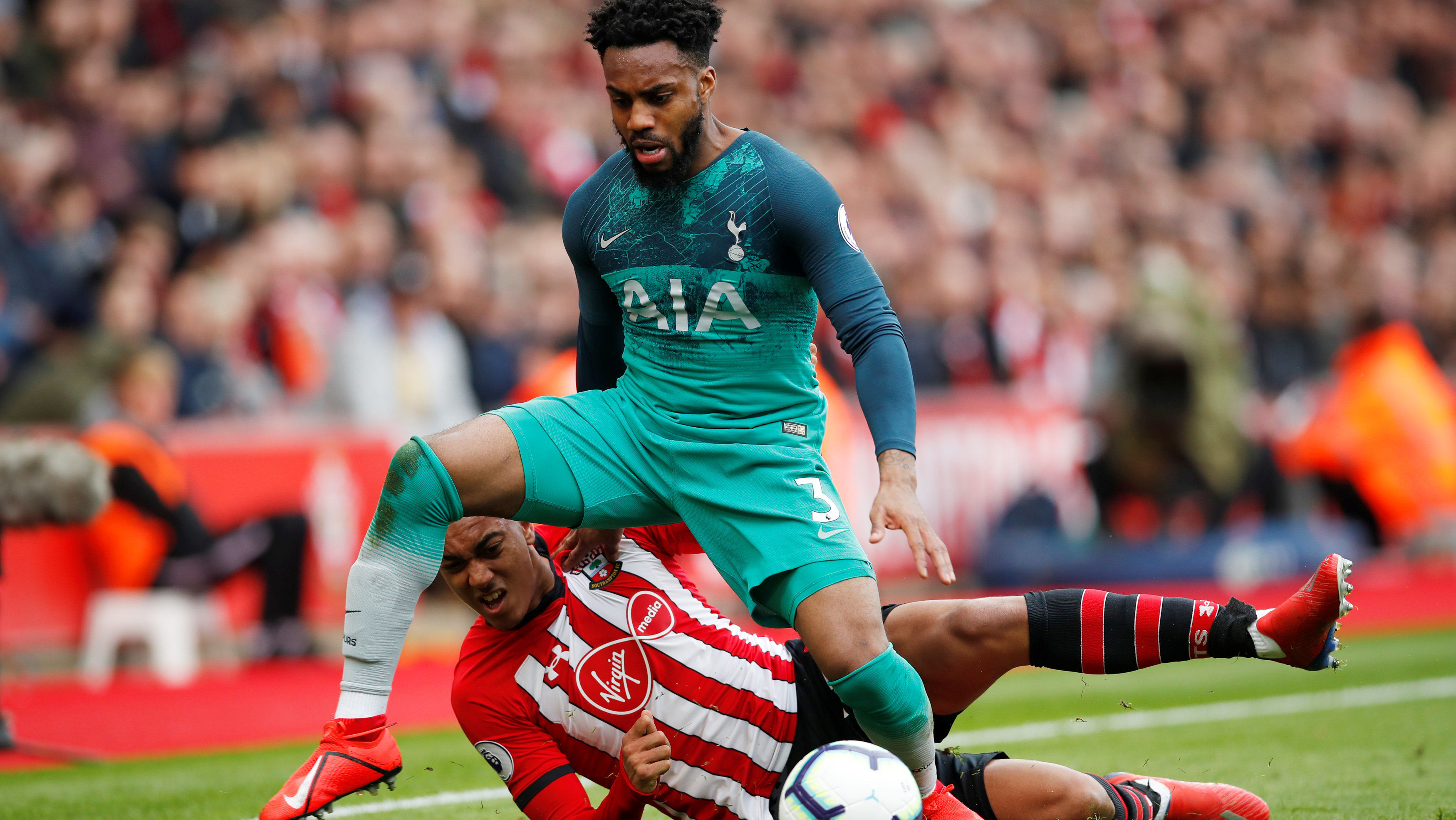 爱游戏入口-沉锚南安普敦备战伯恩茅斯！