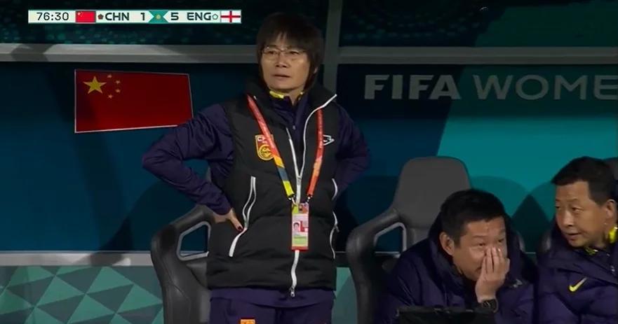 爱游戏app-韩国女足队员展现出色实力，赢得掌声