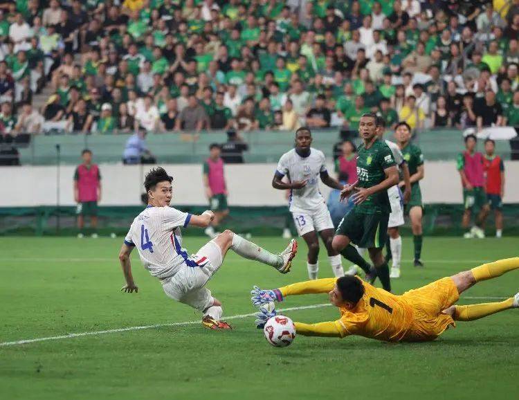 阿根廷中场加盟中超联赛，引爆球迷热情