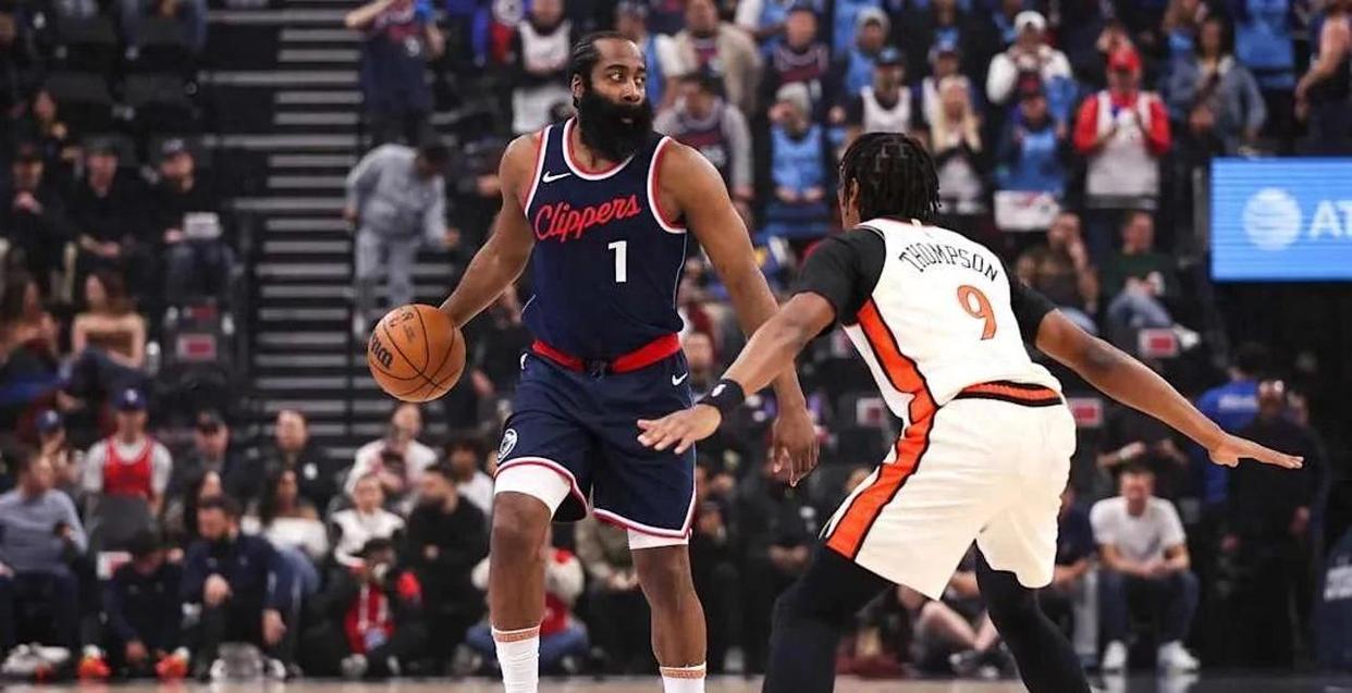 爱游戏入口-包含快船大胜尼克斯，伦纳德关键表现的词条