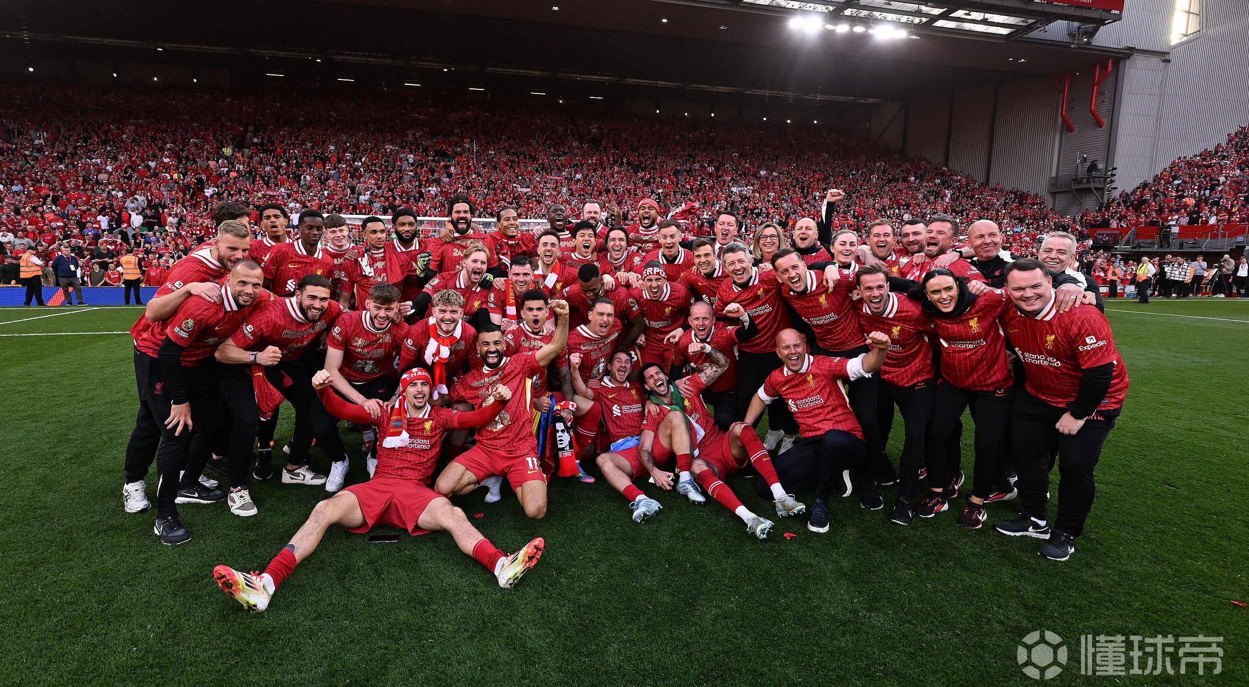 爱游戏app-包含热刺绝地逆转对手，欧冠资格再度拉近的词条