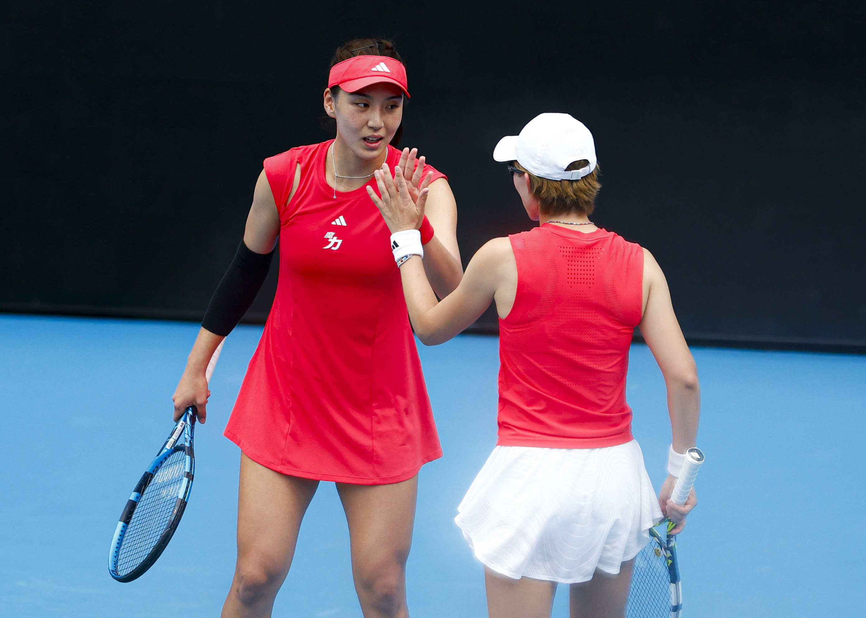 新加坡球队击败对手，晋级国际比赛