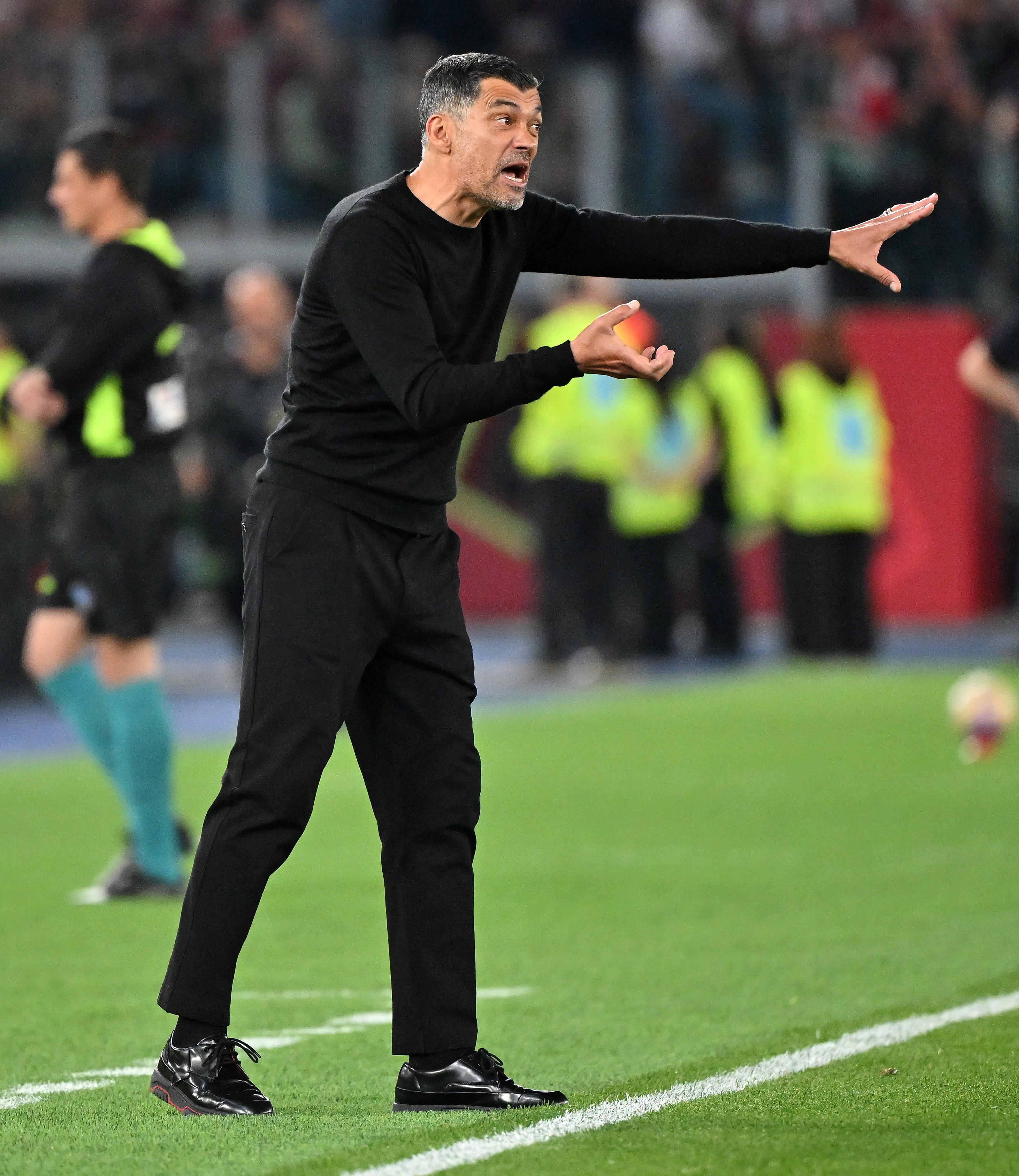 爱游戏官网网页版入口-博洛尼亚中场表现出色，助球队赢得比赛