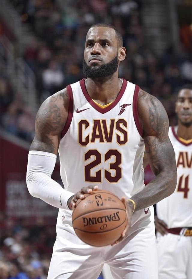 爱游戏官网-篮球传奇纷呈绽放，球队精神无比振奋！的简单介绍