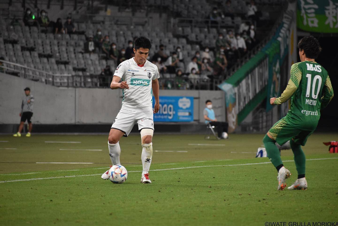 爱游戏官方登录入口-火箭顶尖射手状态回升以弥补球队不足的简单介绍