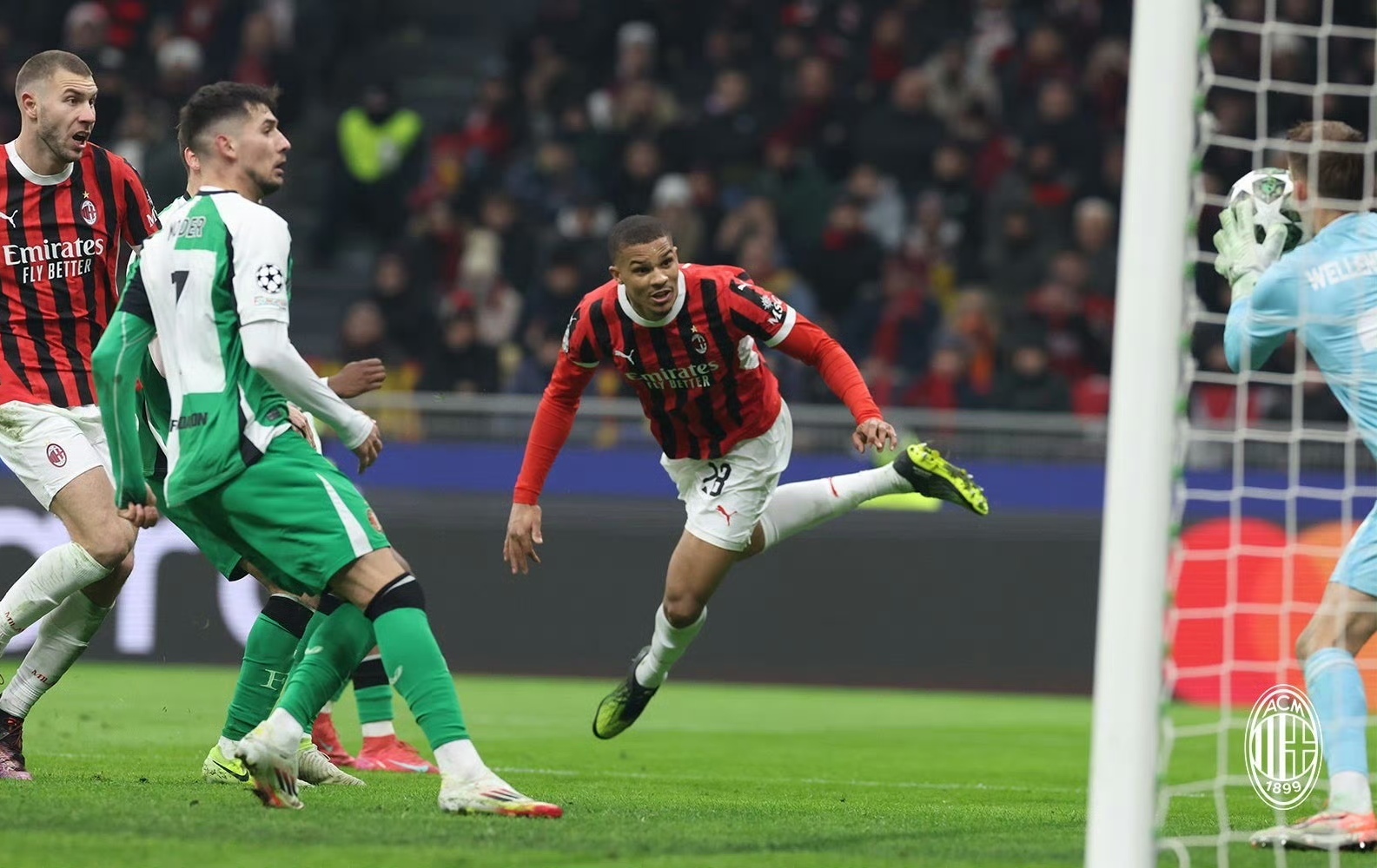 爱游戏官方入口-关于AC米兰球员表现出色，球队升至积分榜第二位的信息