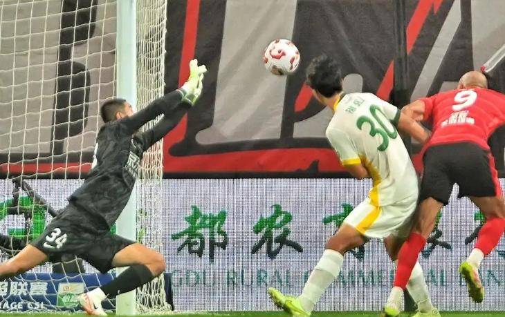 爱游戏app-双核心联手，球队取胜助积分增长的简单介绍