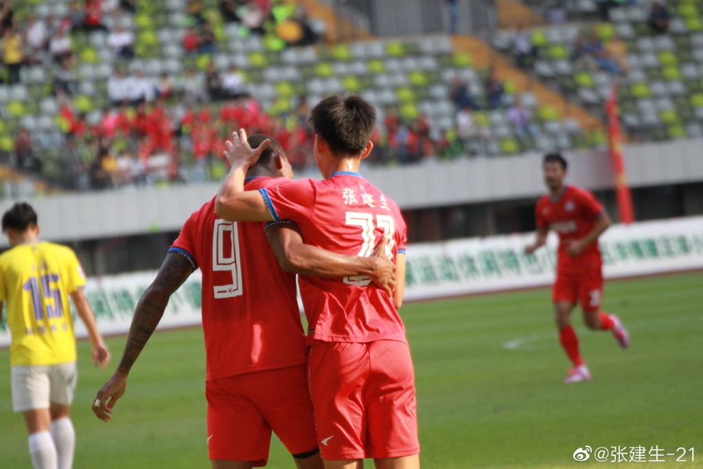 爱游戏官方登录入口-大连一方主场战平恒大，积分榜上升至中游区的简单介绍