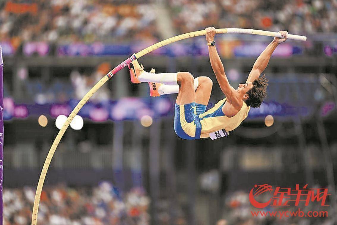 包含法国田径选手突破个人最佳成绩的词条 包含法国田径选手突破个人最佳成绩的词条