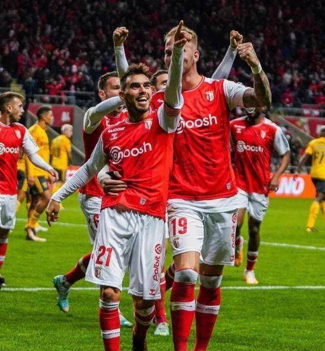 爱游戏体育官网-阿根廷双杀塞尔维亚成为欧洲杯签约